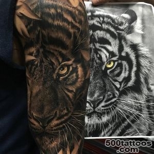 tiger-on-sholder-tattoojpg