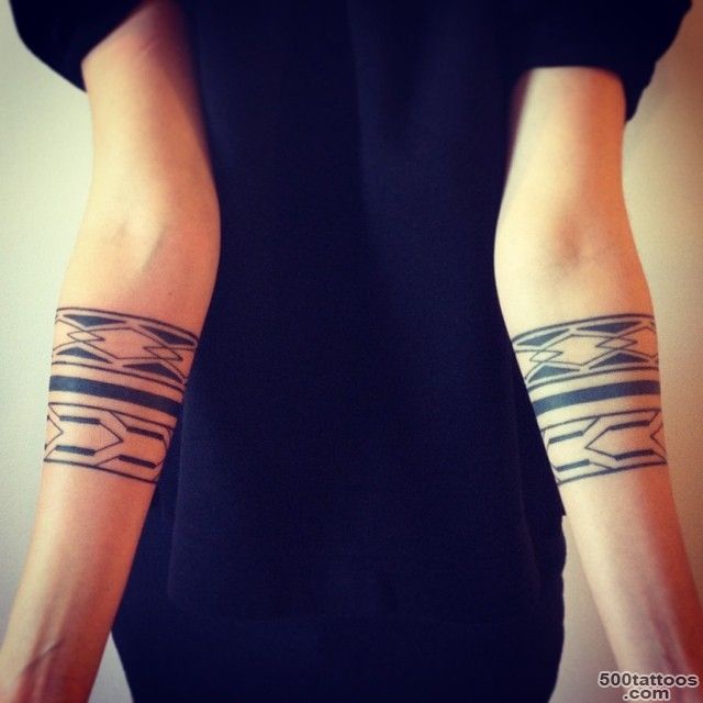 30-Significant-Armband-Tattoo-Meaning-and-Designs_9.jpg