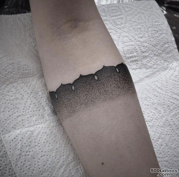40+-Stylish-Armband-Tattoos-For-Men-amp-Women---TattooBlend_17.jpg
