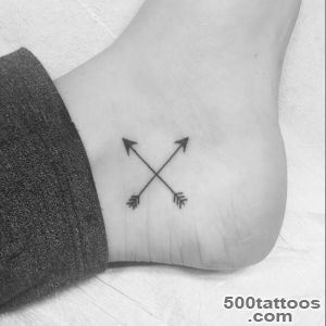 71+ Beautiful Arrow Tattoos On Foot_49