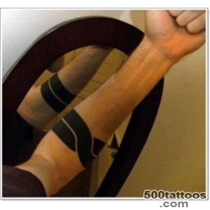 35 Most Popular Armband Tattoo Designs_47