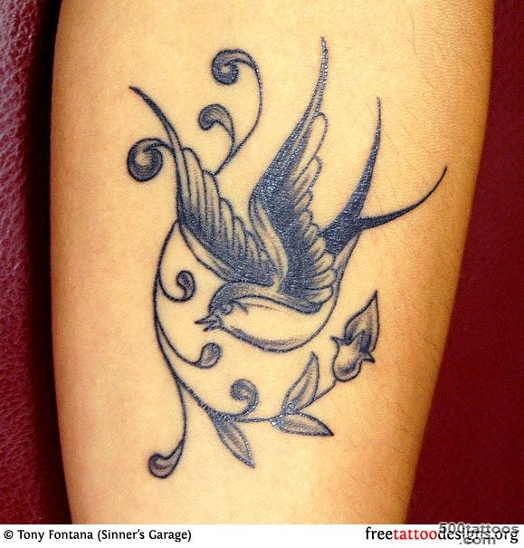 Meaning And Pictures Of Swallow Tattoo Designs_28