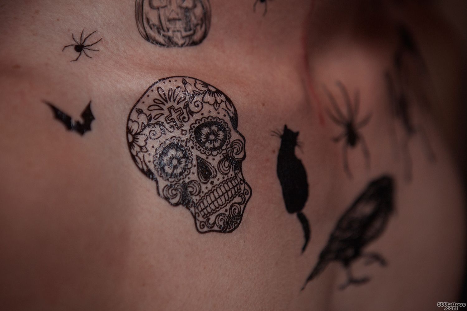 REALISTIC-collection-halloween-tattoos-for-only-8,95-euro_17.jpg