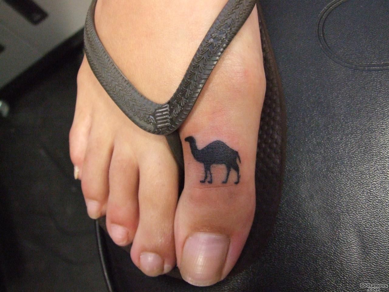 Cute Camel Tattoo On Toe For Girls   Tattoes Idea 2015  2016_9