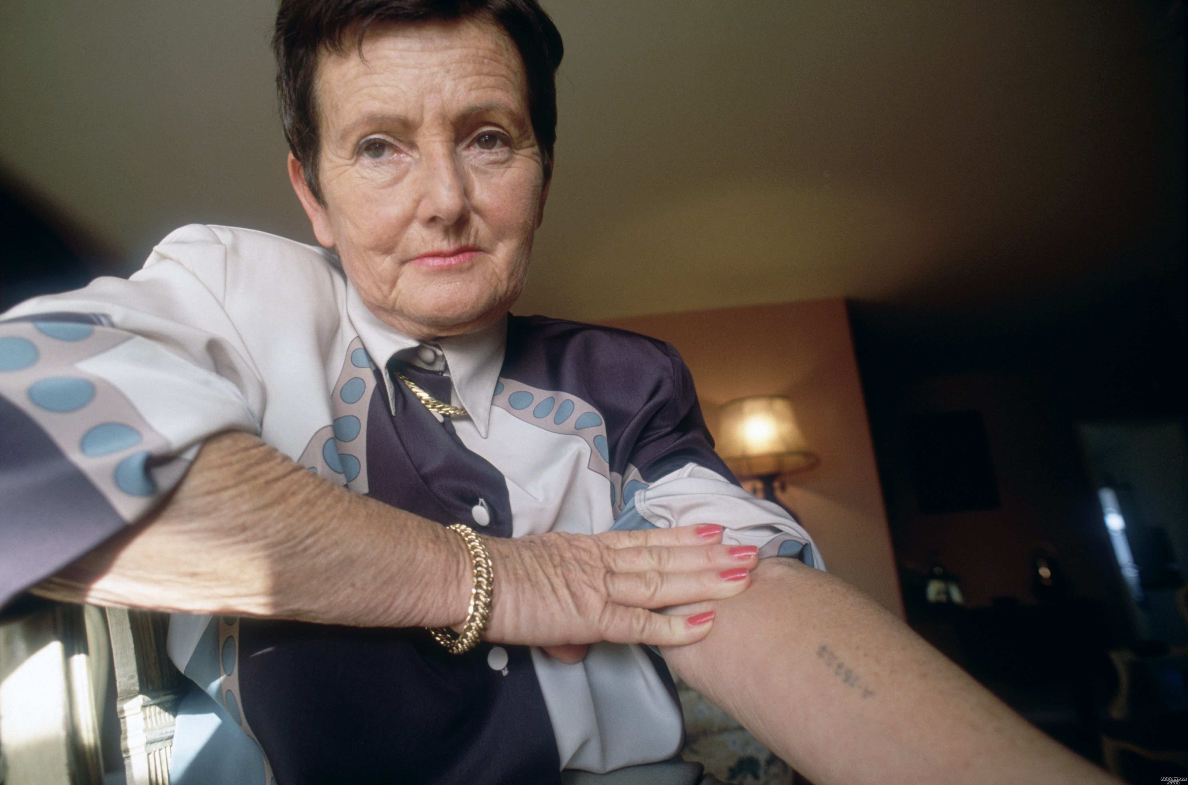 auschwitz survivor showing identification tattoo   Remembering the ..._50