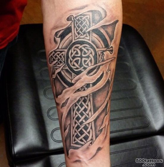 40 Celtic Tattoos For Men   Cool Knots And Complex Curves_18