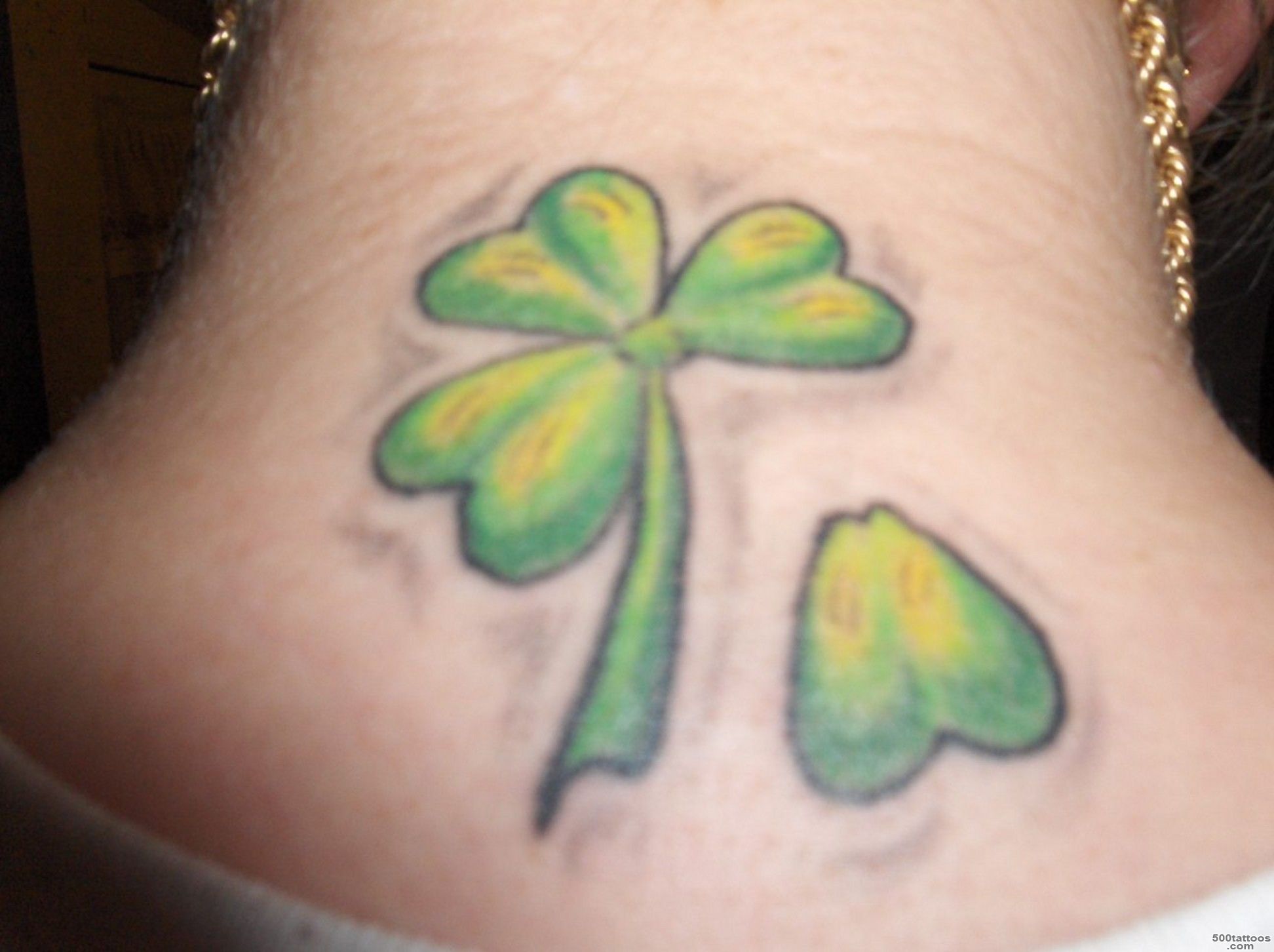 4 Leaf Clover Tattoo On Upper Back  Fresh 2016 Tattoos Ideas_45