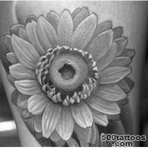 30 Beautiful Daisy Tattoo Designs_22