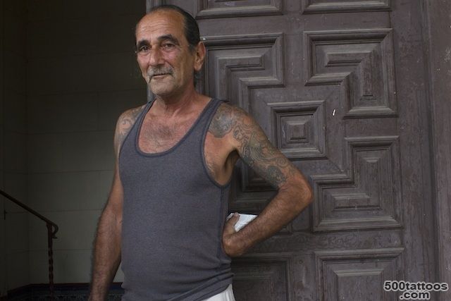In Cuba, Tattoo Artists Make More than Doctors and Lawyers  VICE ..._47