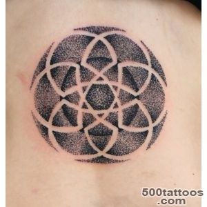 celtic dot pointillisum tattoo  TATTOOs by Mareva Lambough_2