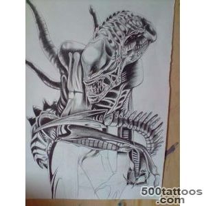 Bold illustrative drawn tattoo design on the neck