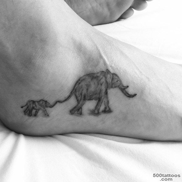 30 Adorable Tiny Elephant Tattoo_23