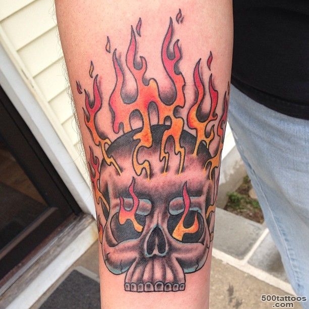 45-Burny-Flame-Tattoos_15.jpg