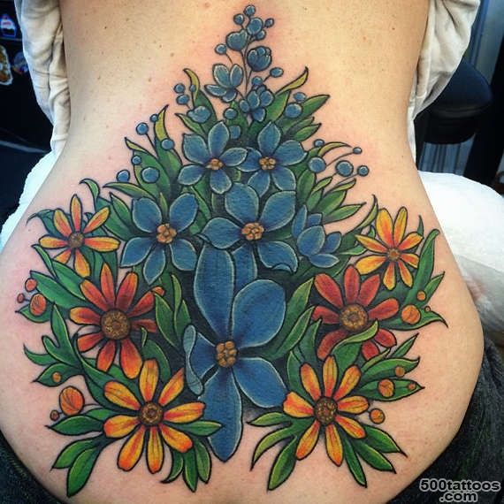 111-Artistic-and-Striking-Flower-Tattoos-Designs_9.jpg