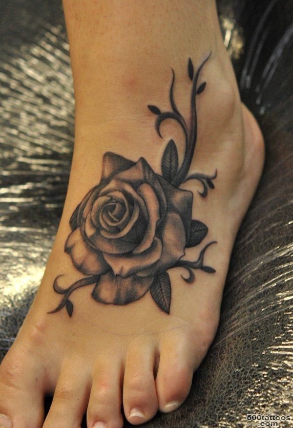 50 Awesome Foot Tattoo Designs  Art and Design_5