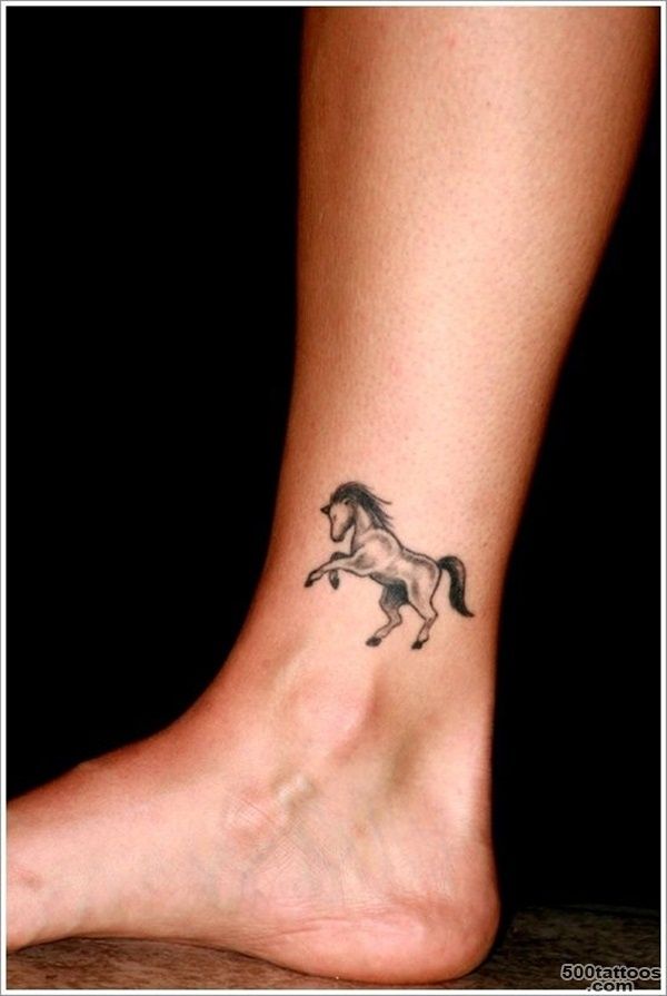 100 Gorgeous Foot Tattoo Design You Must See_30