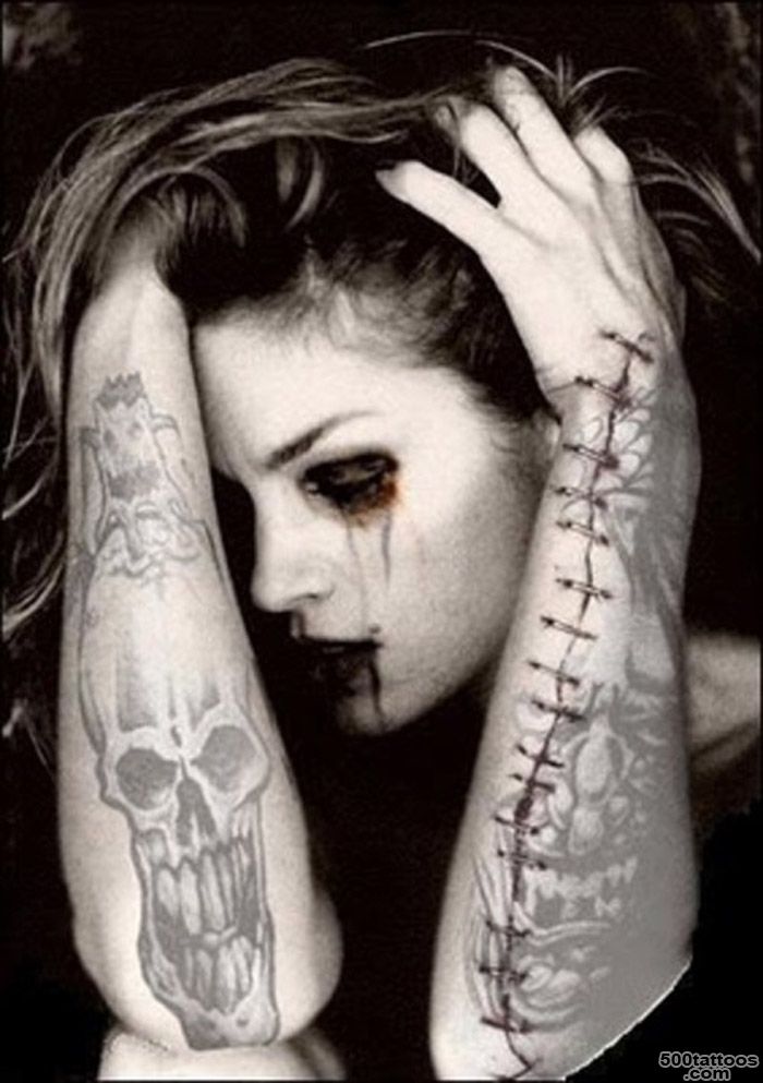 Gothic Tattoos for Women   Tattoo Designs, Piercing, Body Art ..._8