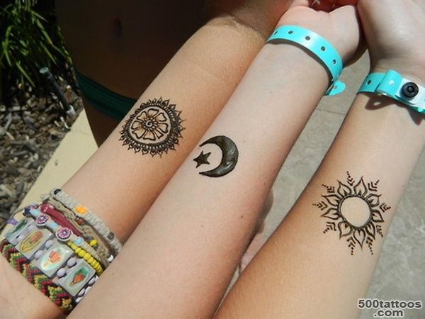 100 Striking Henna Tattoos Design for Girls_7