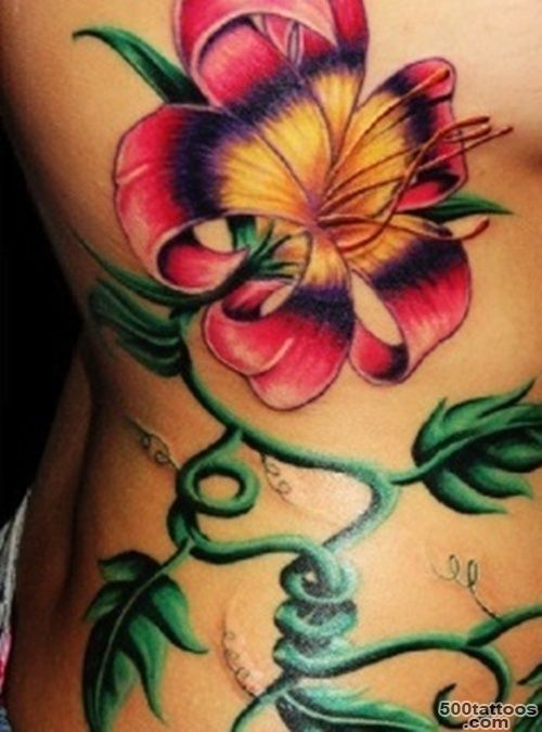 25 Stunning Hibiscus Flower Tattoos For Women_39