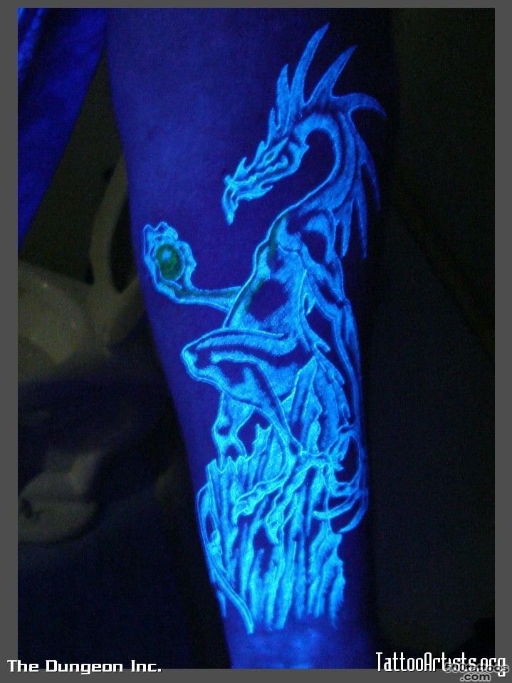 Amazing Invisible Blacklight Tattoo   Tattoes Idea 2015  2016_39