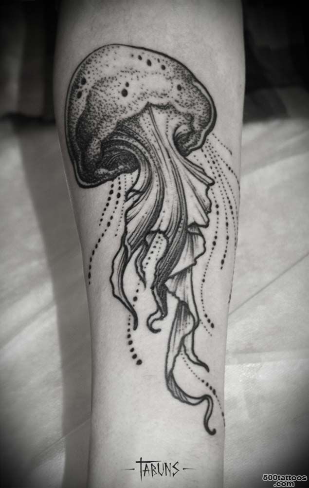 72+ Beautiful Jellyfish Tattoos_6
