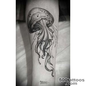 72+ Beautiful Jellyfish Tattoos_6