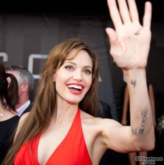 Angelina Jolie Sexy Tattoos and their Meanings_17