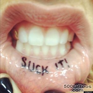 Ke$ha Lip Tattoo Singer Gets #39SUCK IT#39 Inked Inside Her Lip (PHOTO)_7