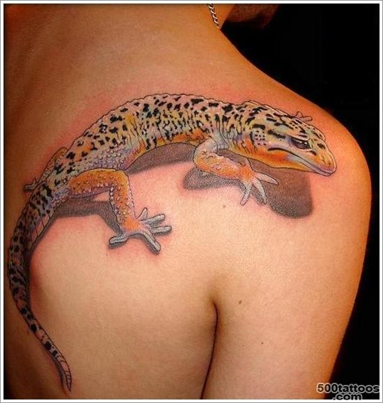 35 Lizard Tattoo Designs For Men and Women_11
