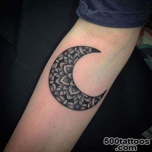 45 Hypnotic Patterns of Moon Tattoos_5