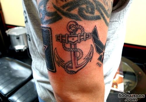 30 Arresting Navy Tattoos  CreativeFan_36