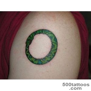 25 Fantastic Ouroboros Tattoo Collection   SloDive_14