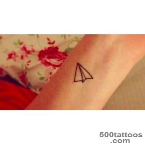 34 tiny tattoos for people who want elegant ink   Mamamia_32