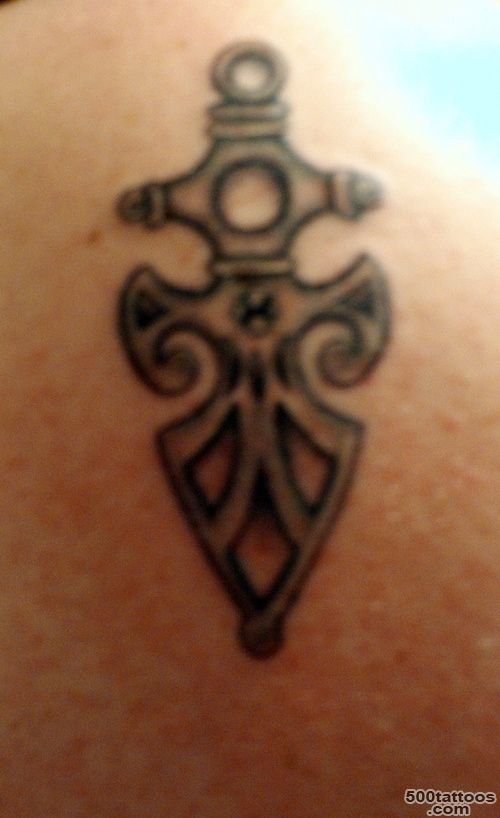 New picture to come soon this is my Celtic Protection Symbol ..._18.JPG