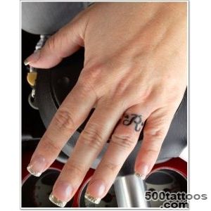 40 Of The Best Wedding Ring Tattoo Designs_20