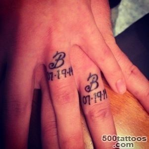 78 Wedding Ring Tattoos Done To Symbolize Your Love_11