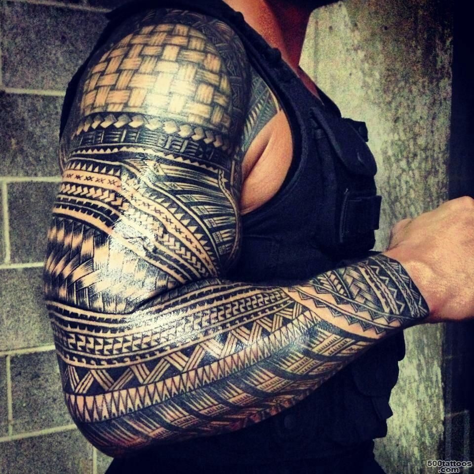 Photos Roman Reigns Gets 17 Hours Of Tattoo Work Done – PWMania_27