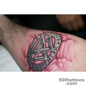 Pin Tattooit#39s A Runic Symbol Called Vegvisir Which In Icelandic _21