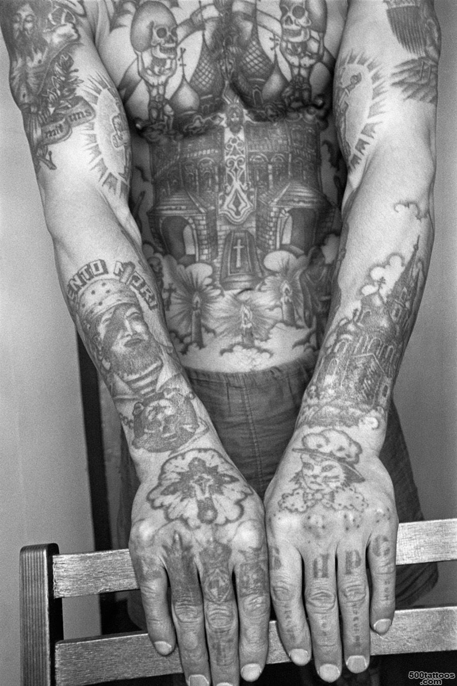 Decoding the hidden meaning behind Russian prison tattoos (Photos)_22