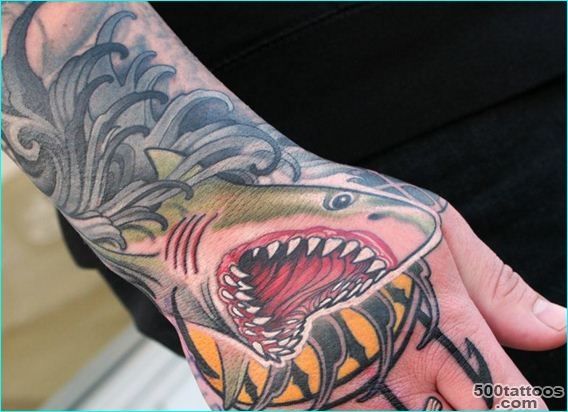 28 Most Popular Shark Tattoos_41