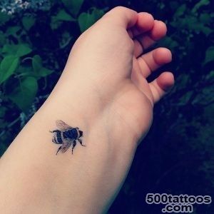 101-Small-Tattoos-for-Girls-That-Will-Stay-Beautiful-Through-the-Years_24jpg