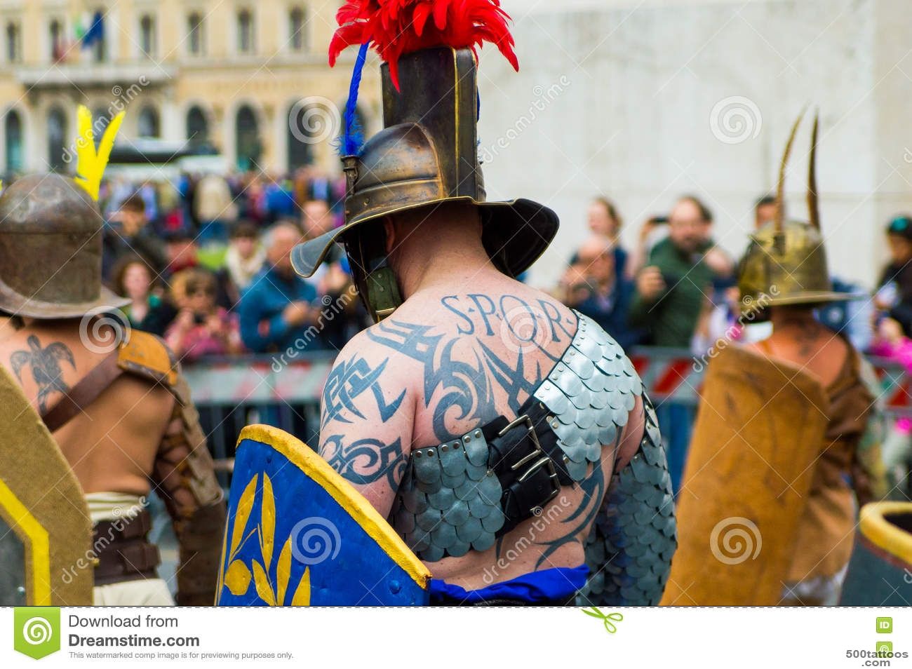 Spqr Tattoo On Man Dressed As Roman Soldier During A March In Rome ..._38
