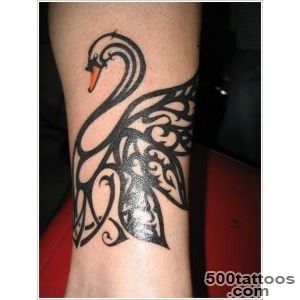 30+ Dazzling and Eye Catching Swan Tattoo Designs_8