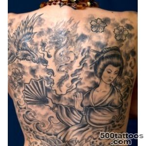 An artistic tattoo age tattoo using sketch technique on the thigh