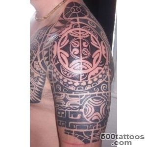 Shoulder tattoo,black and white rich pattern with figures _25
