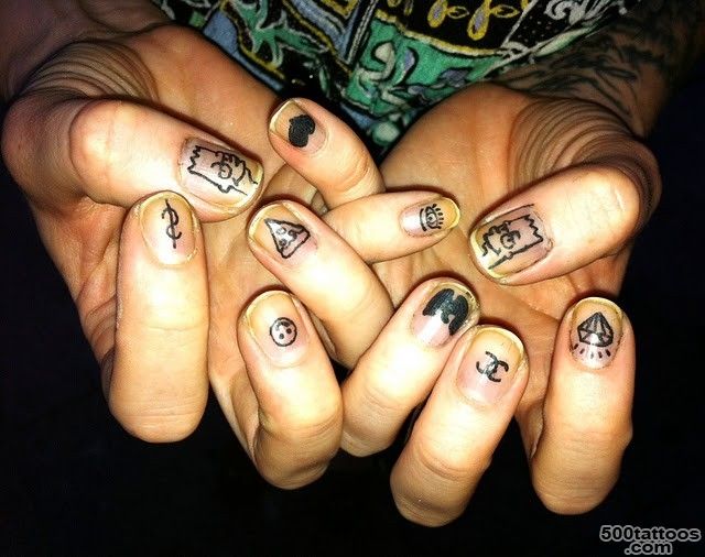 Nail Tattoos Because Doodling on Your Nails with Permanent Marker ..._28