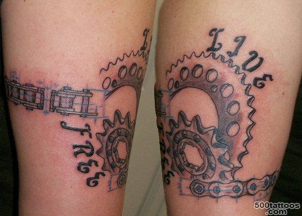 15+ Motorcycle Chain Tattoos_39
