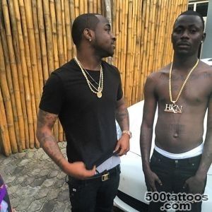 Davido Meets Fan That Tattooed His Face On His Chest   Gives Him _44