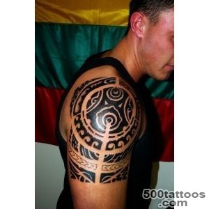 40 Most Popular Tribal Tattoos for Men_13