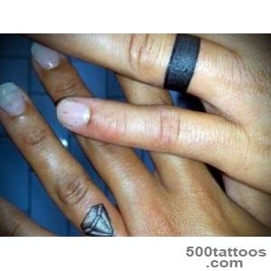 30 Glamorous Wedding Ring Tattoos   SloDive_29